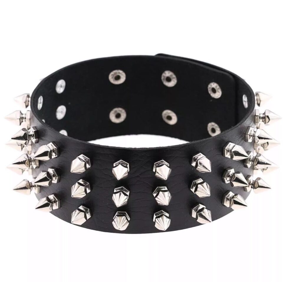 adele choker