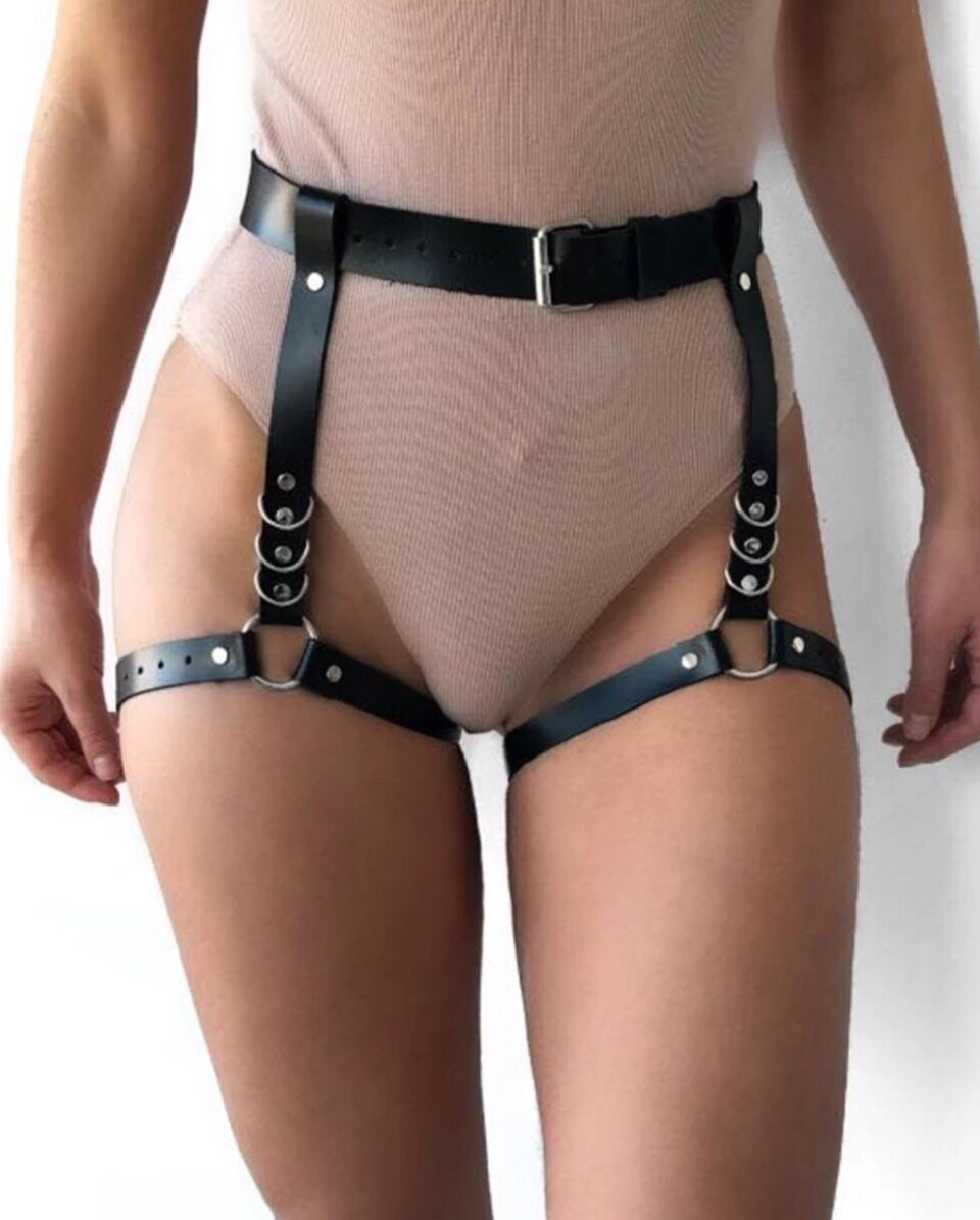 lola leg garter